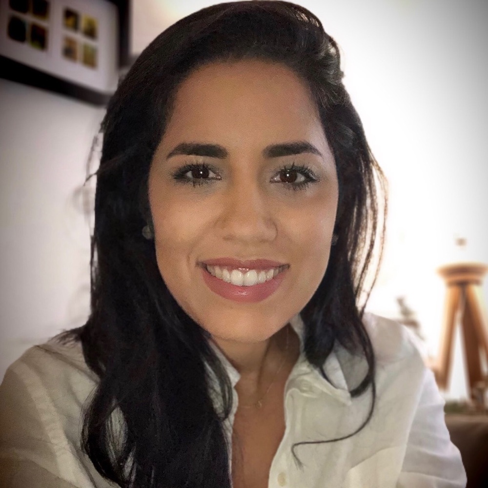 Meet your Posher, Rominia